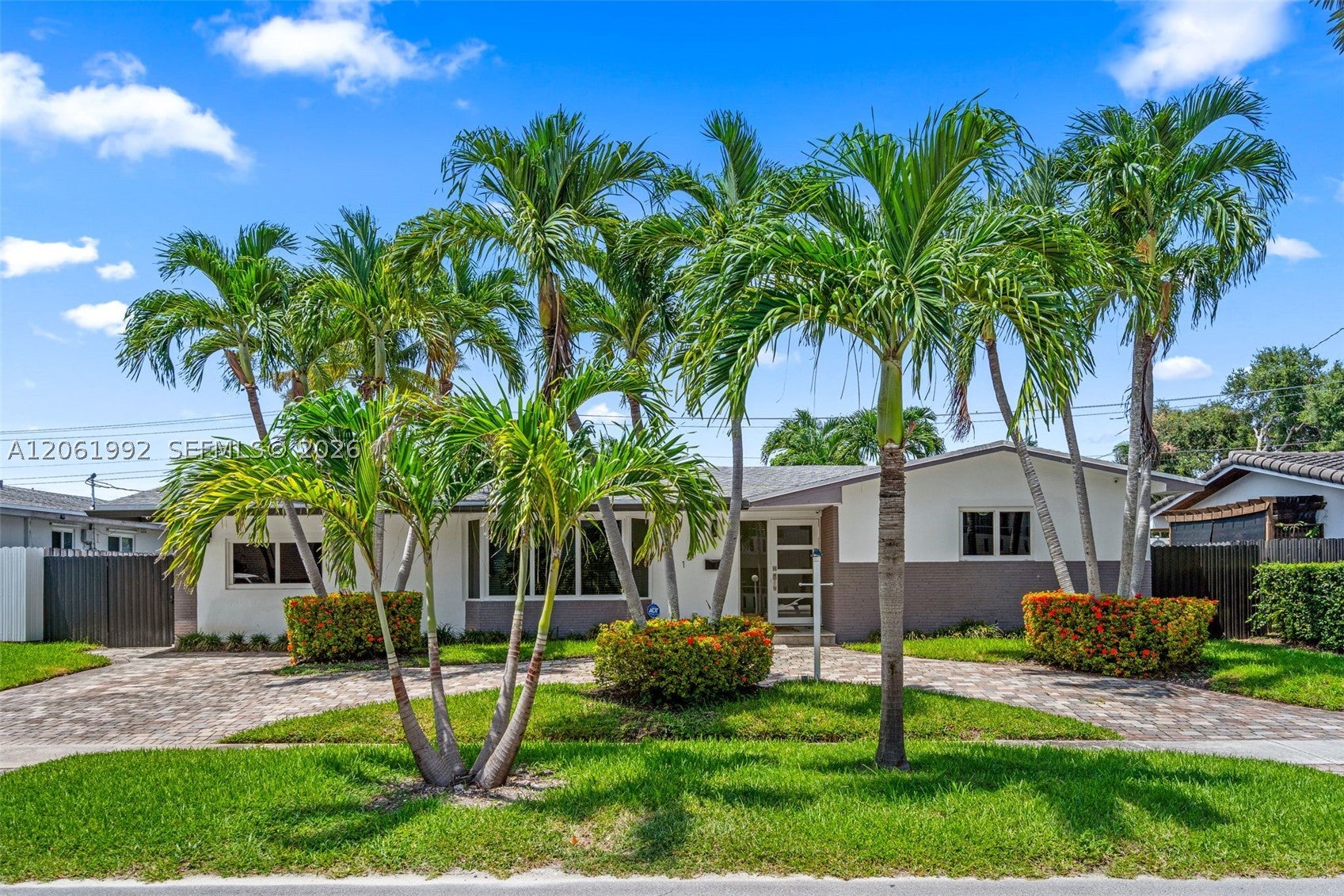 1871 NE 186th St, North Miami Beach FL 33179
