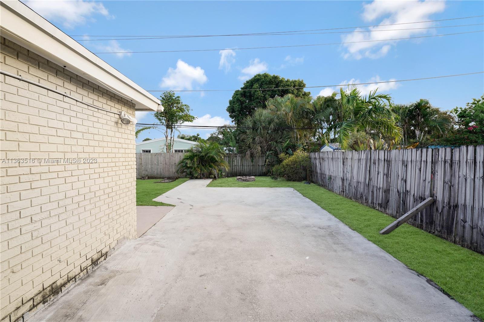 RIVERLAND VILLAGE SEC 1-R - Residential