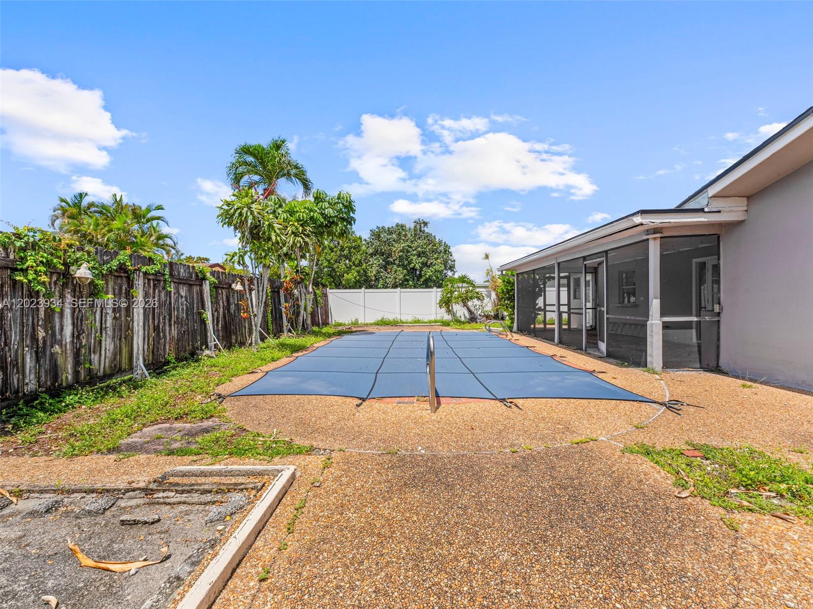 PALM-AIRE VILLAGE 2ND SEC - Residential