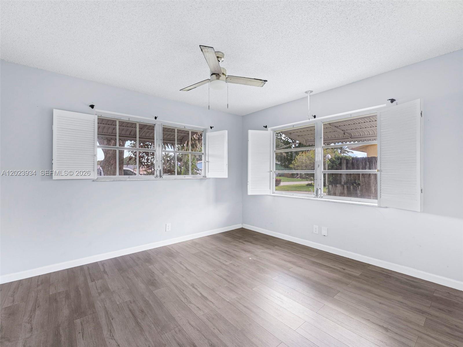 PALM-AIRE VILLAGE 2ND SEC - Residential