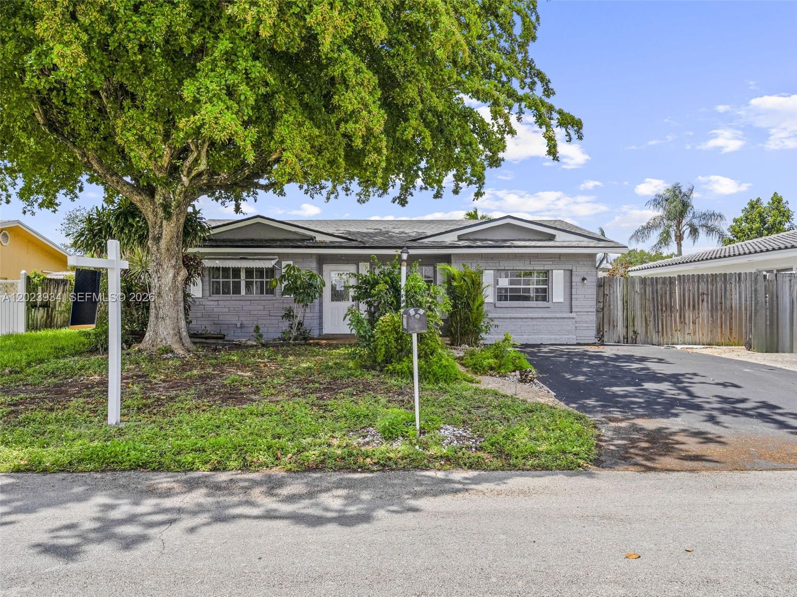 3310 NW 66th St