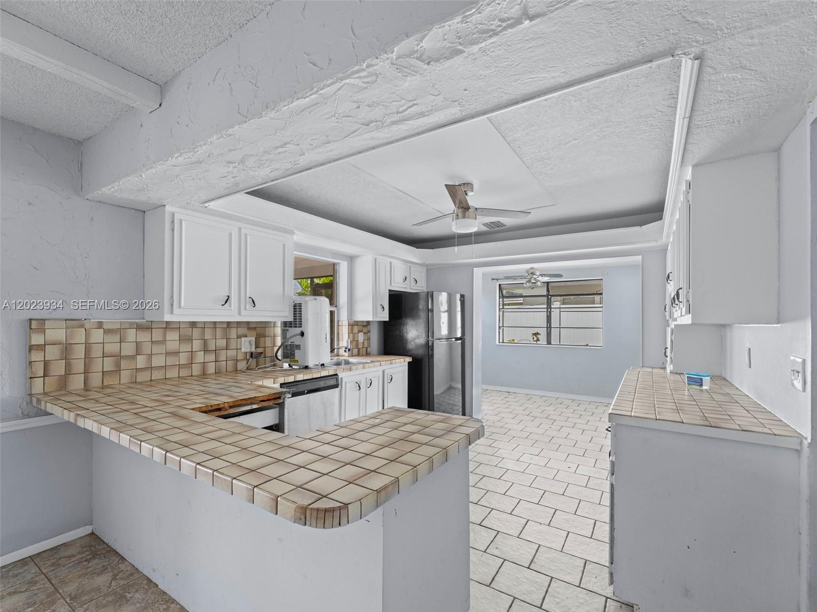 PALM-AIRE VILLAGE 2ND SEC - Residential