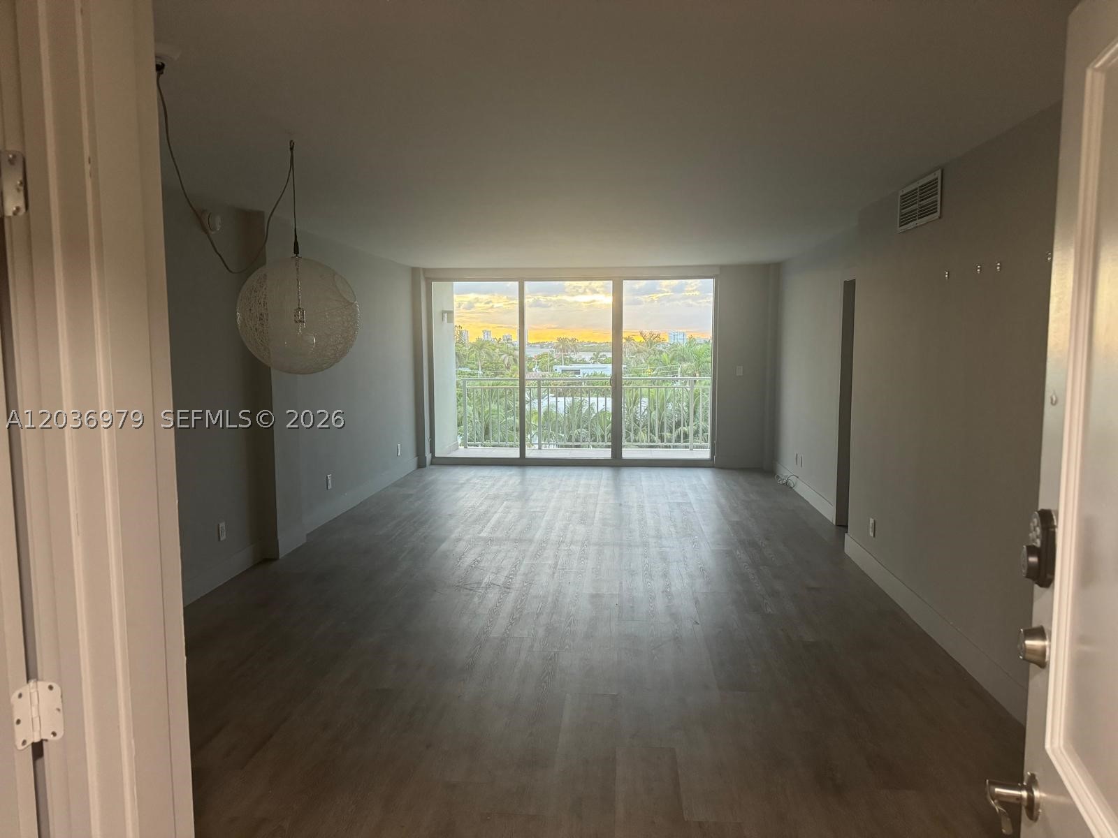 9500 W Bay Harbor Dr 6C