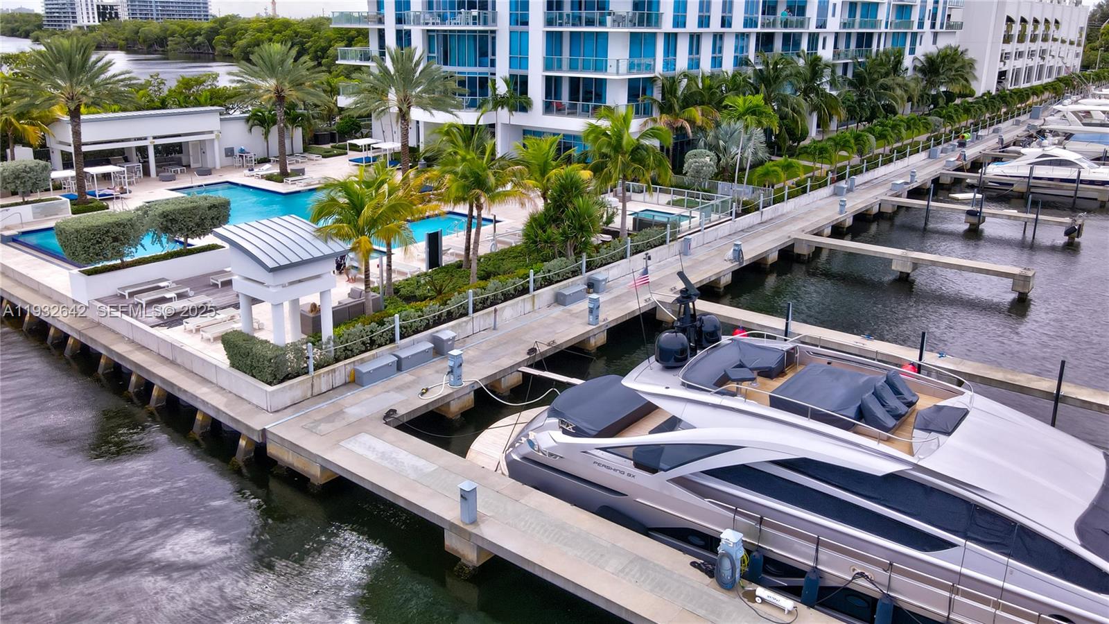 MARINA PALMS RESIDENCES S - Residential