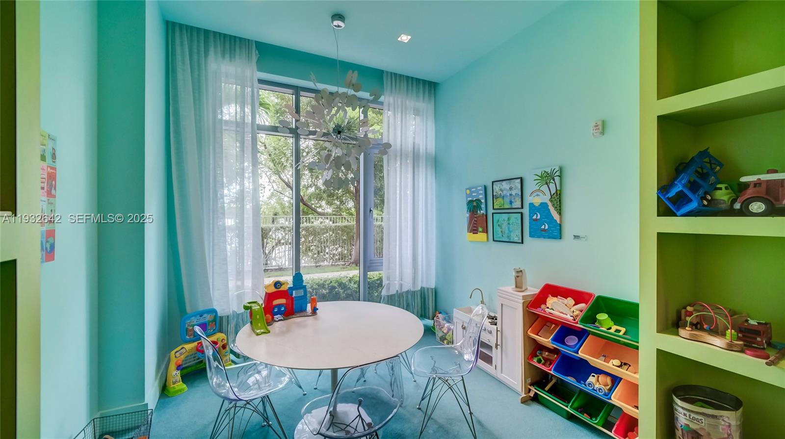 MARINA PALMS RESIDENCES S - Residential