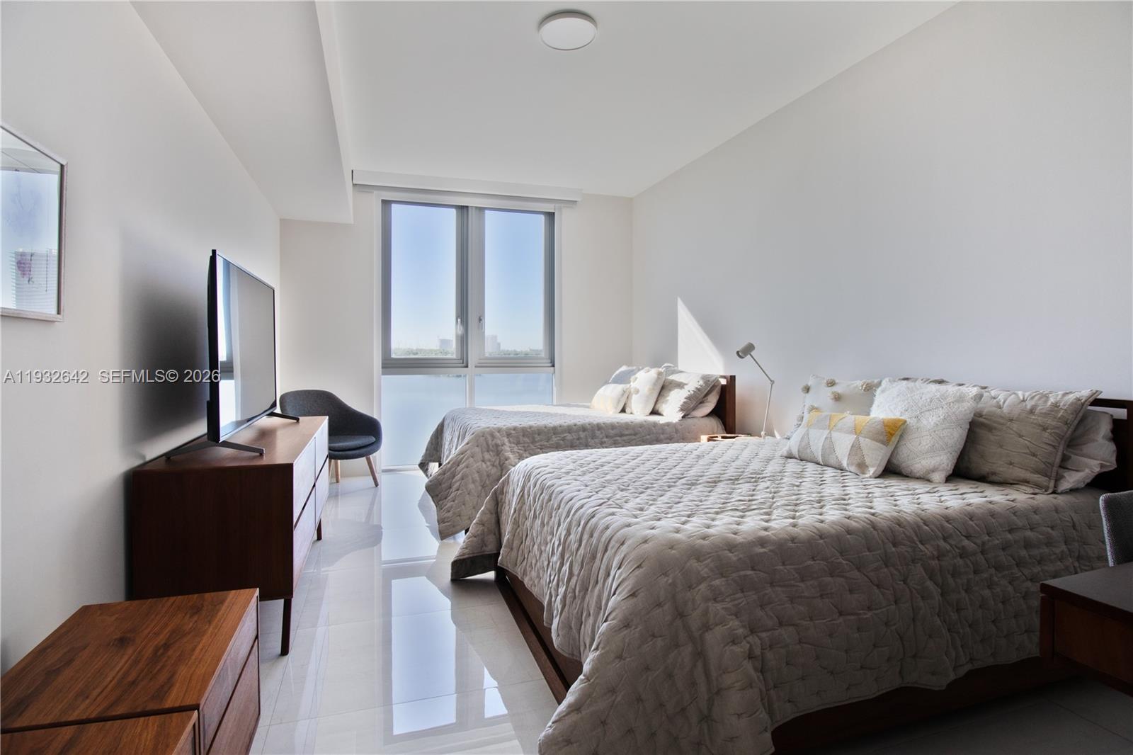 MARINA PALMS RESIDENCES S - Residential