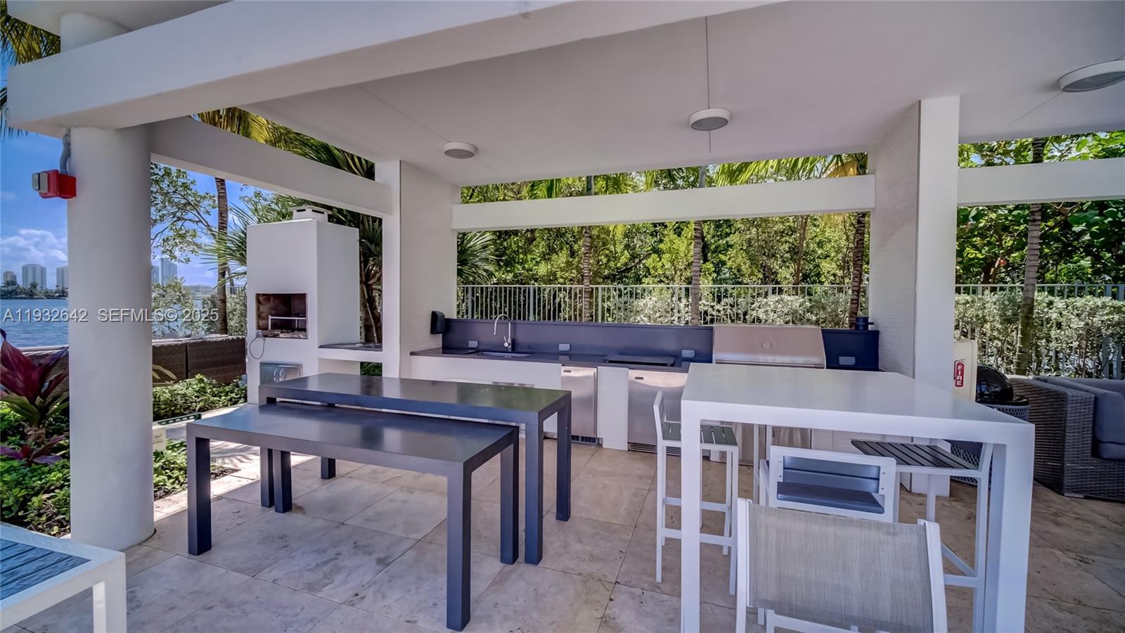 MARINA PALMS RESIDENCES S - Residential