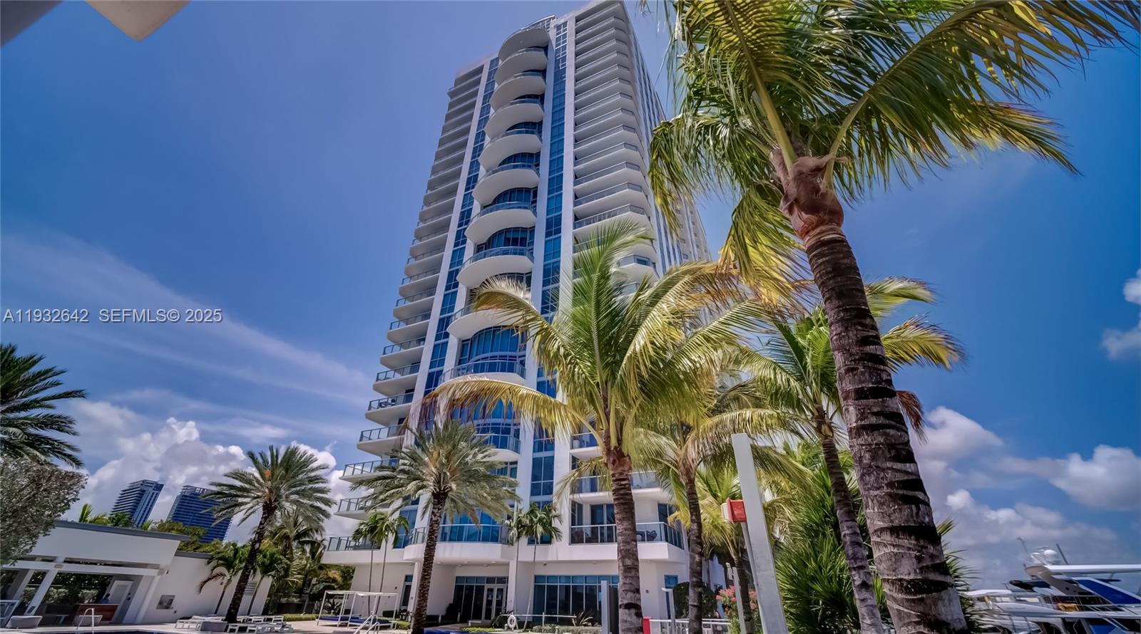 MARINA PALMS RESIDENCES S - Residential