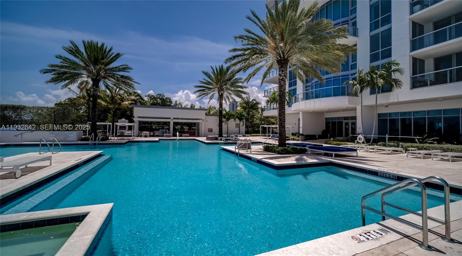 MARINA PALMS RESIDENCES S - Residential