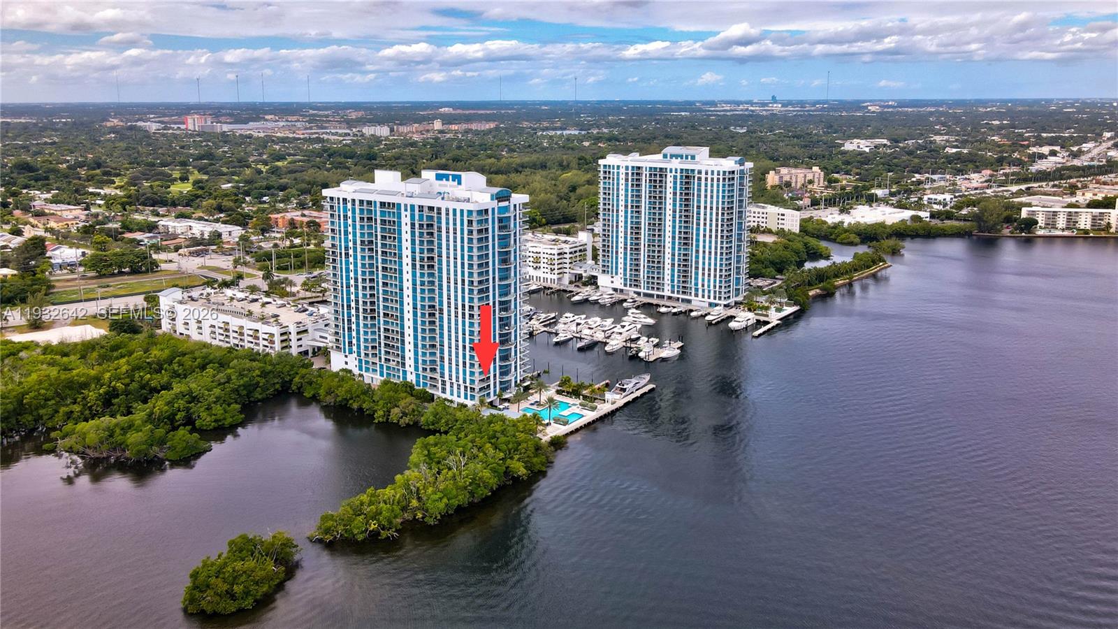 MARINA PALMS RESIDENCES S - Residential