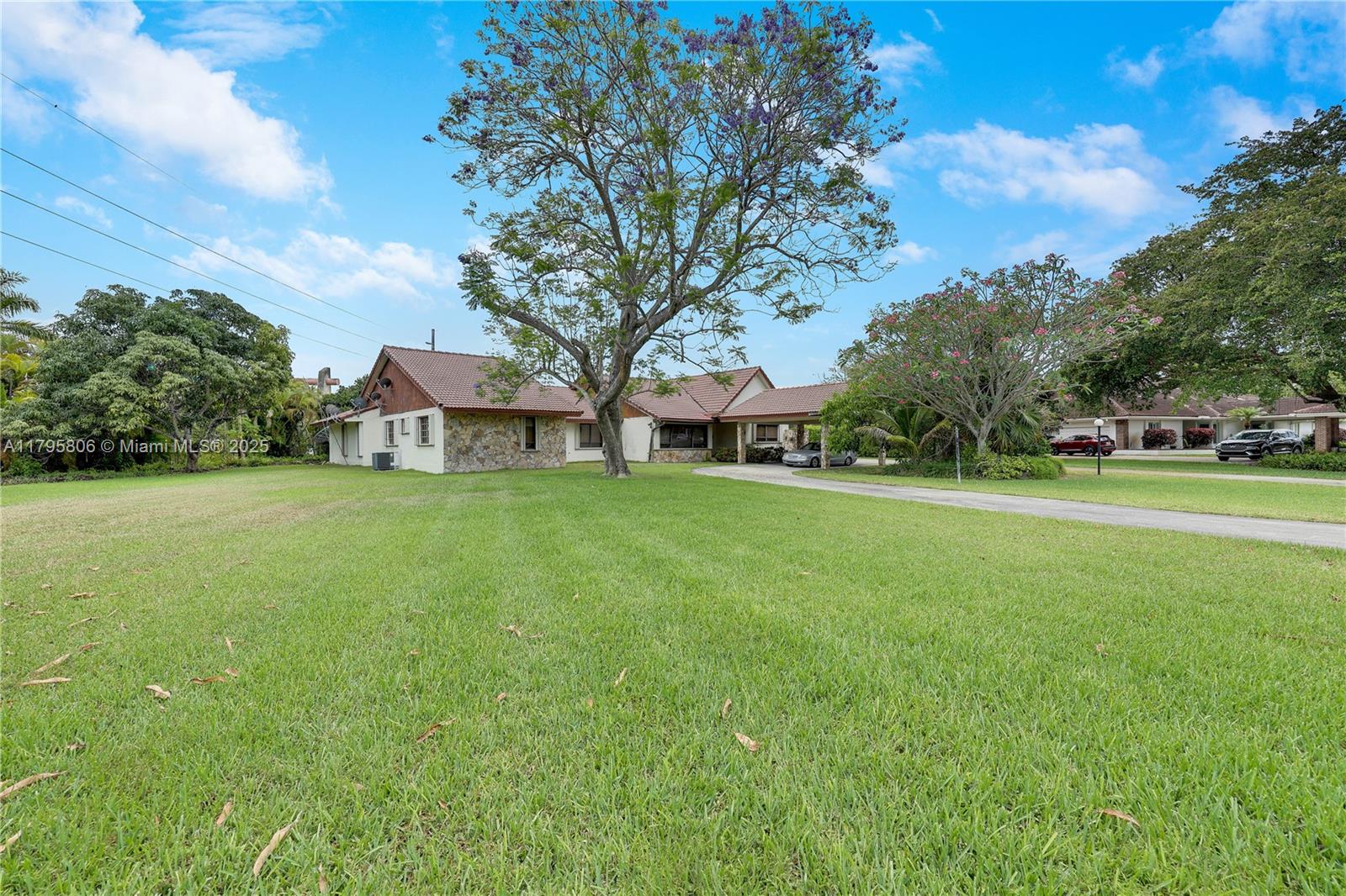 7850 SW 83rd Ct