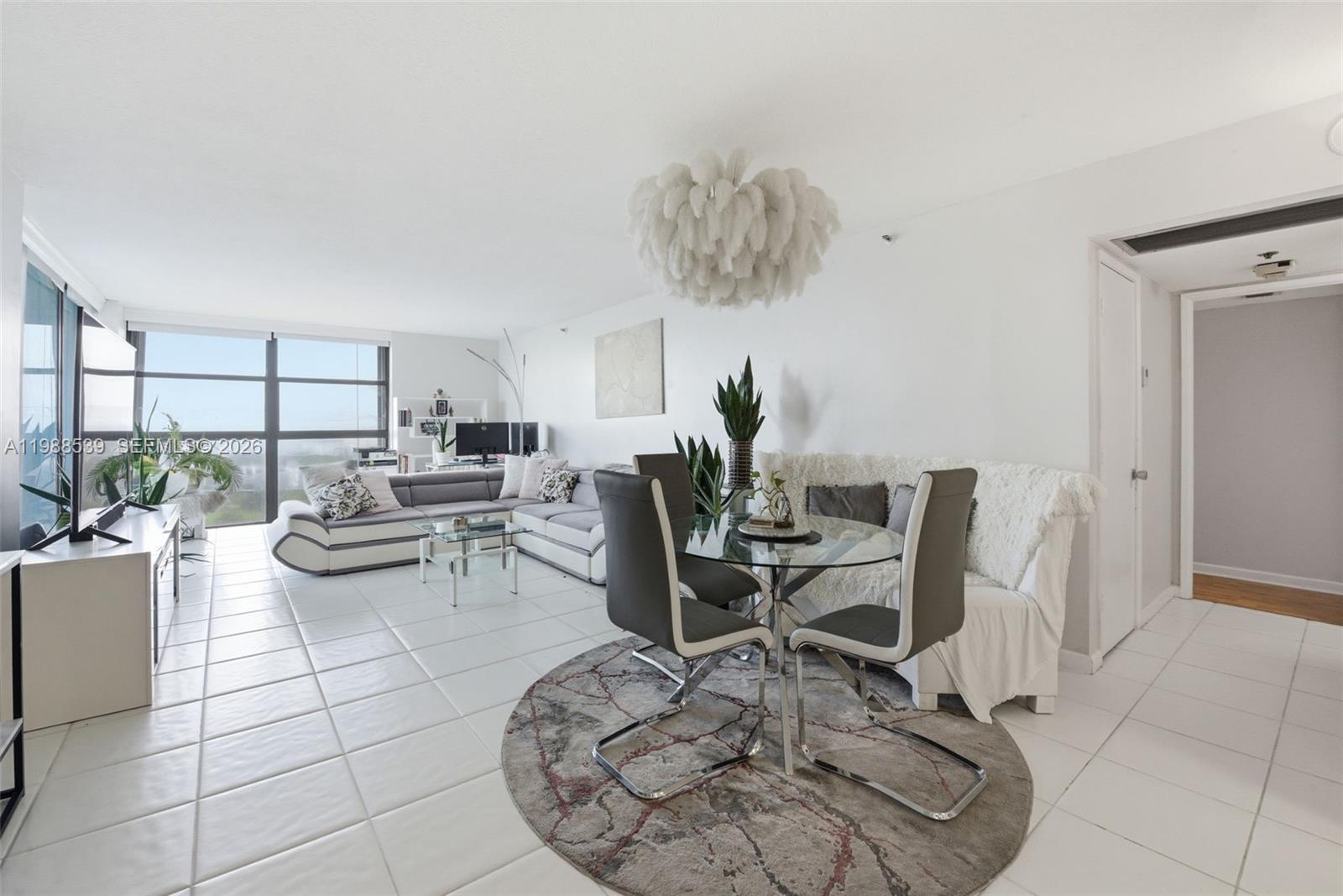 DELVISTA TOWERS CONDO - Residential