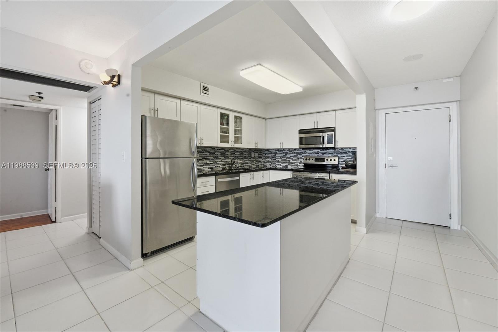 DELVISTA TOWERS CONDO - Residential