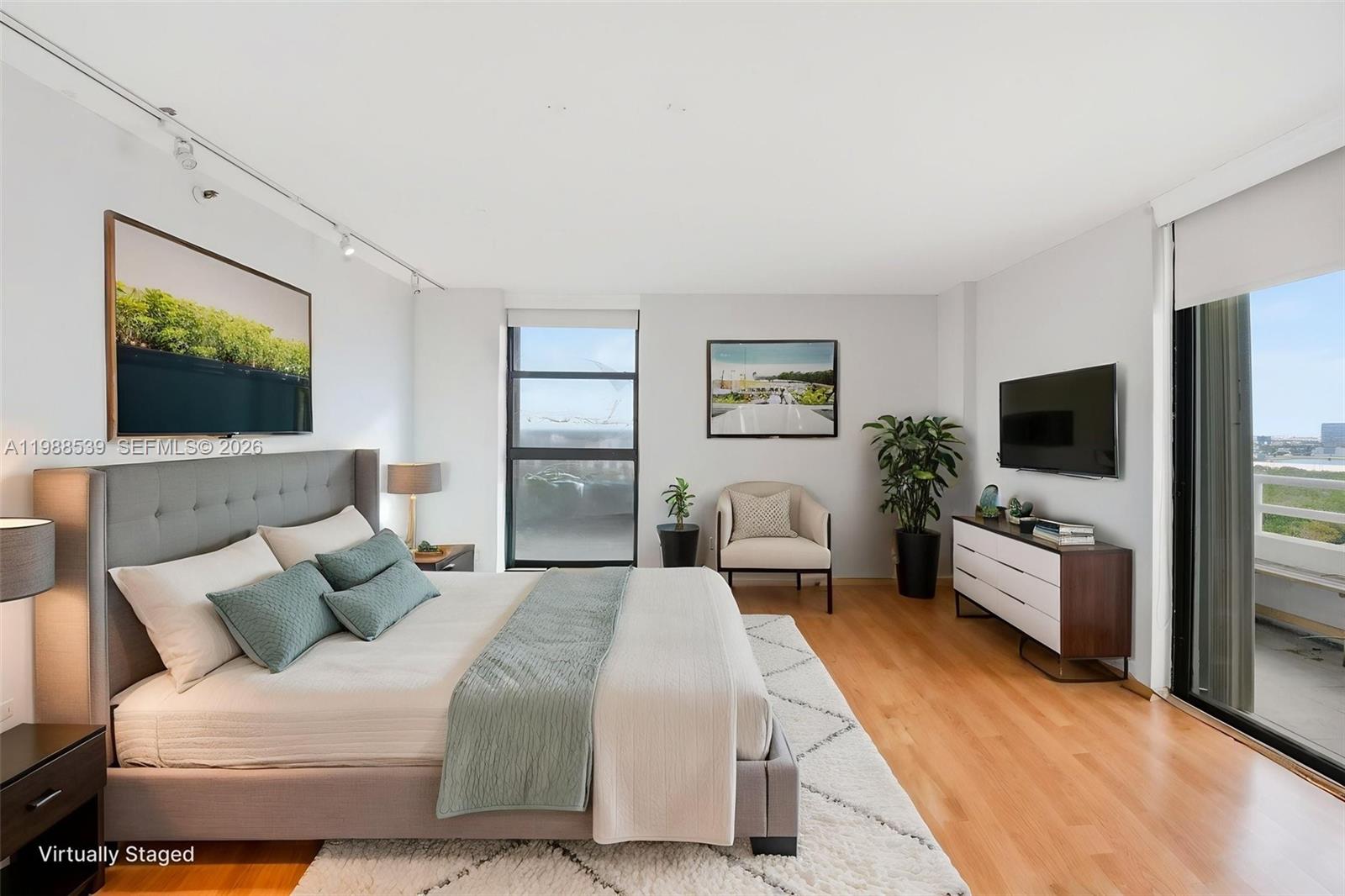 DELVISTA TOWERS CONDO - Residential