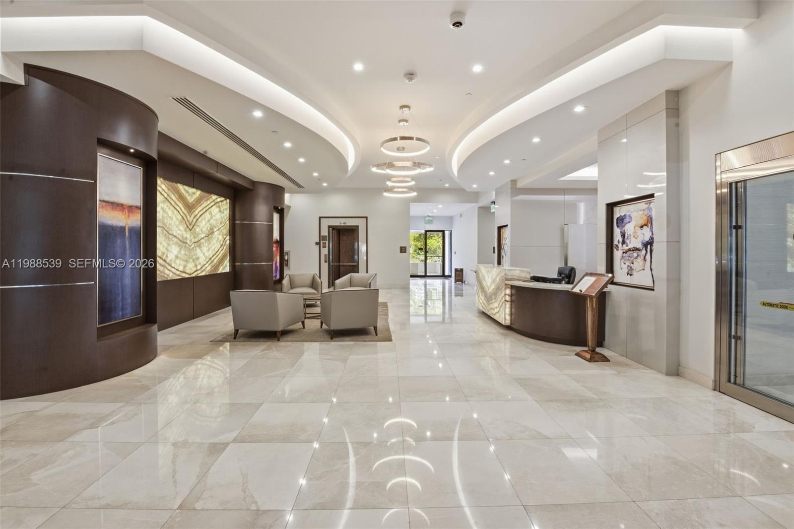 DELVISTA TOWERS CONDO - Residential