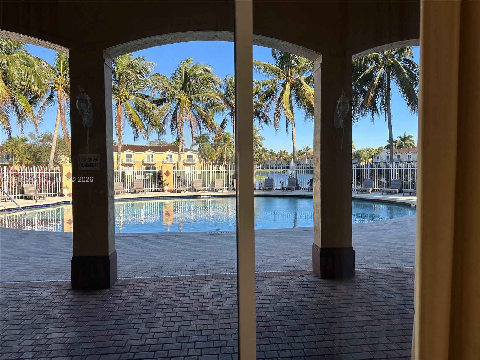 MELROSE POINT CONDO - Residential