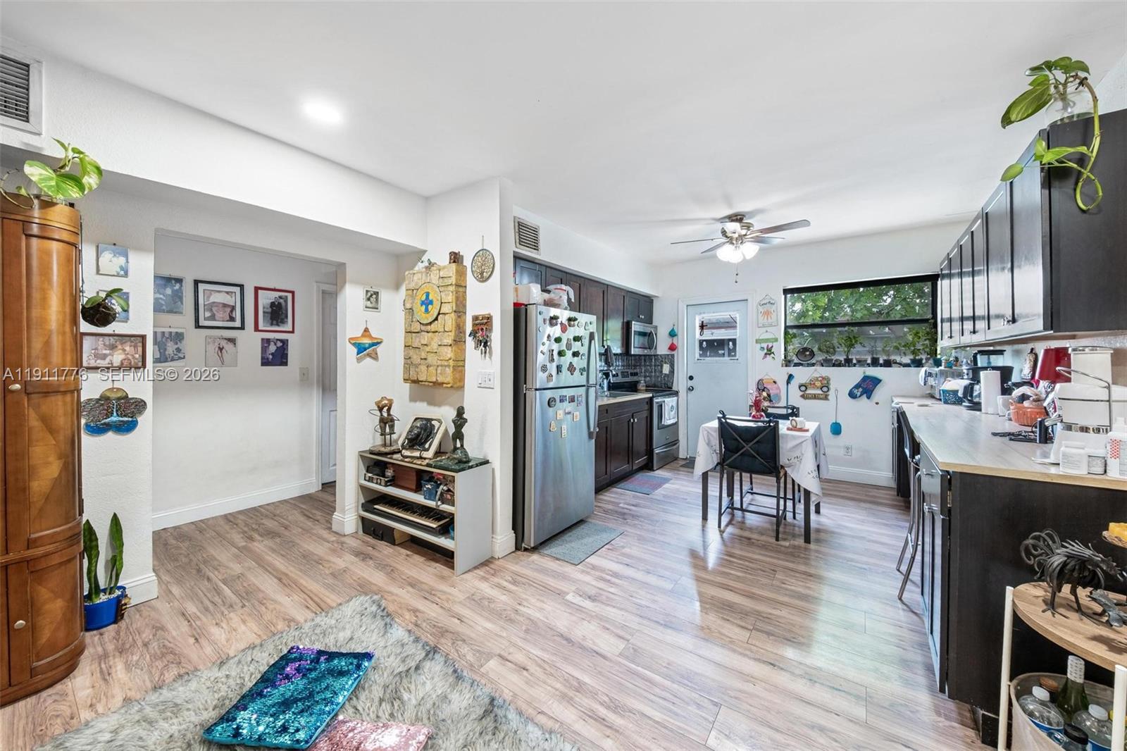 BISCAYNE VILLAGE HEIGHTS - Residential Income