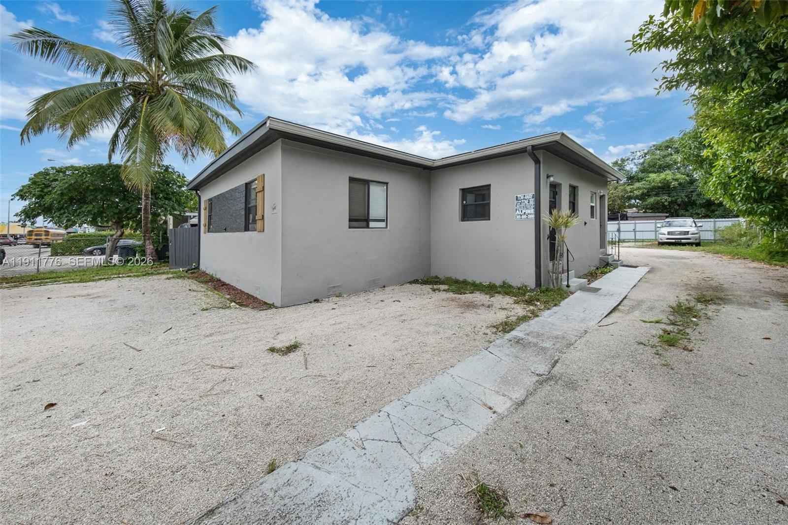 BISCAYNE VILLAGE HEIGHTS - Residential Income