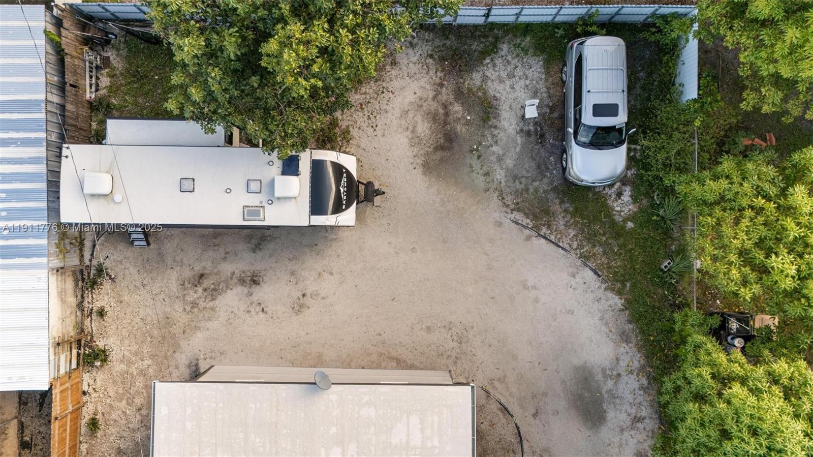 BISCAYNE VILLAGE HEIGHTS - Residential Income