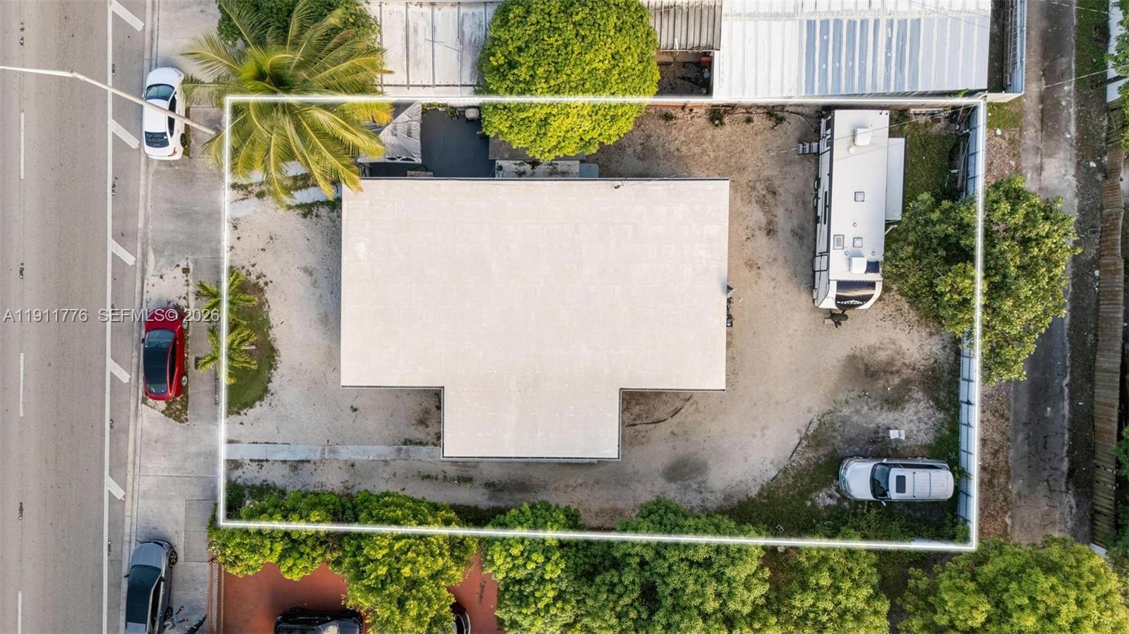 BISCAYNE VILLAGE HEIGHTS - Residential Income