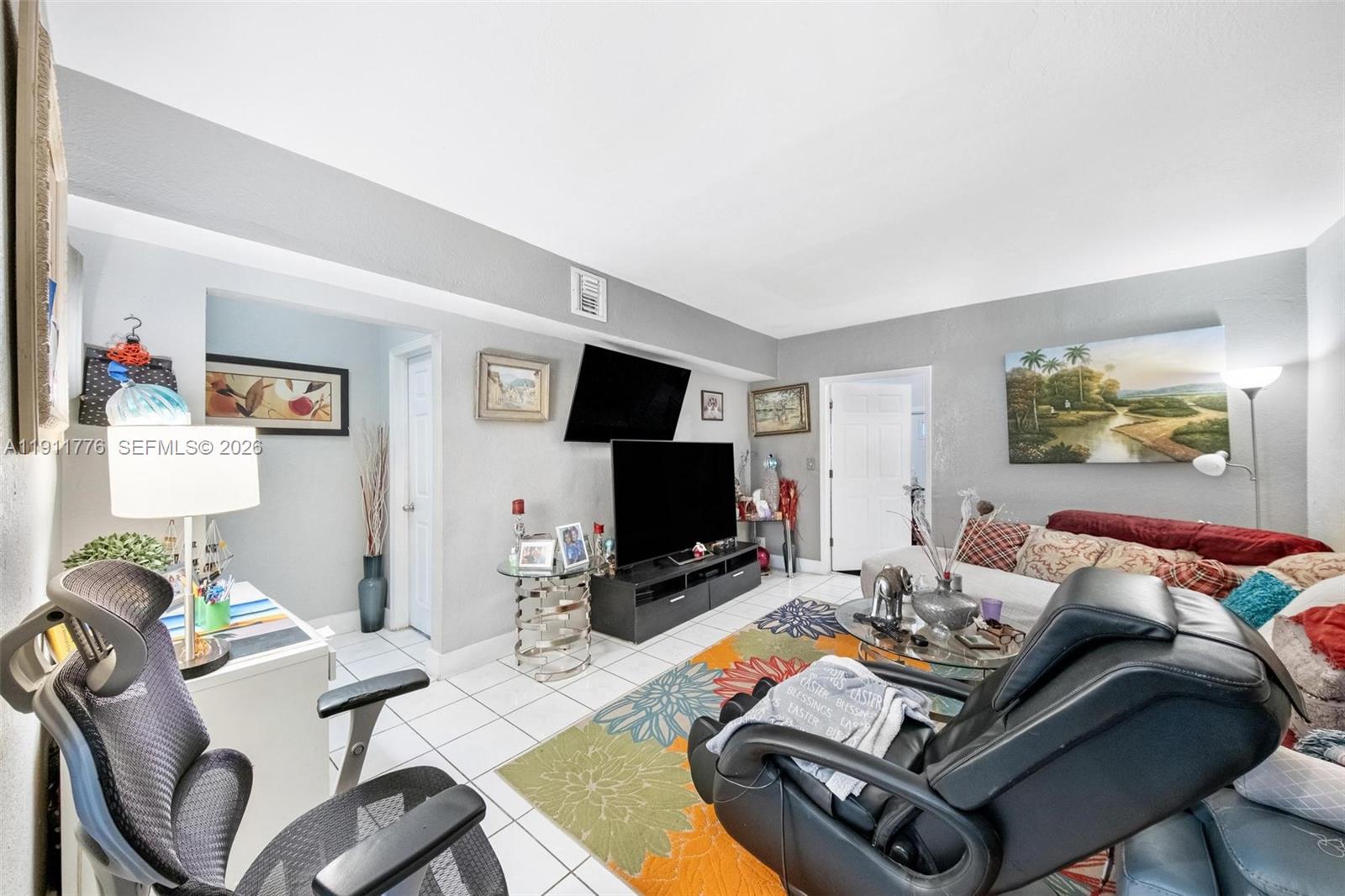 BISCAYNE VILLAGE HEIGHTS - Residential Income