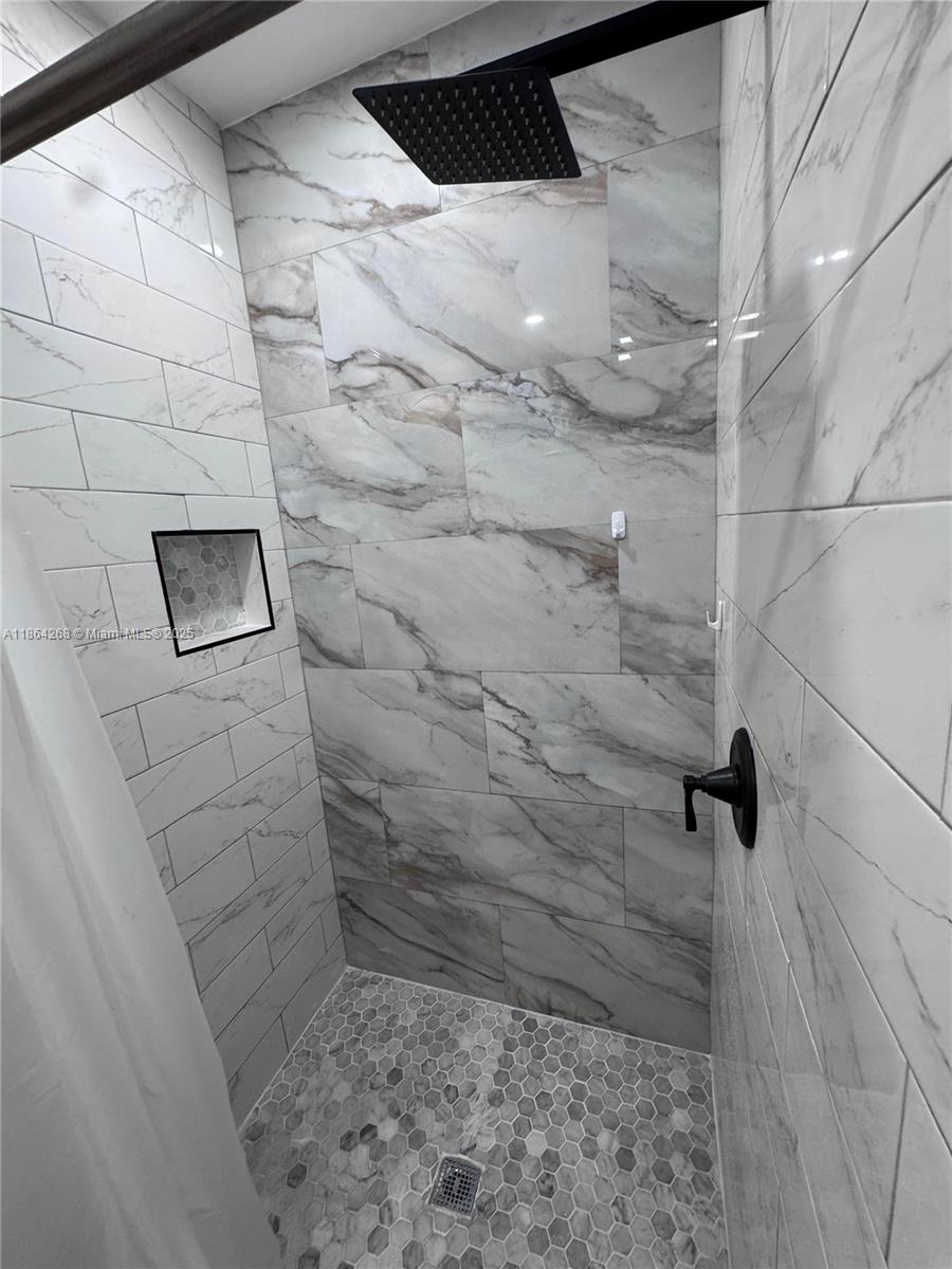 DRIFTWOOD ACRES NO 1 - Residential