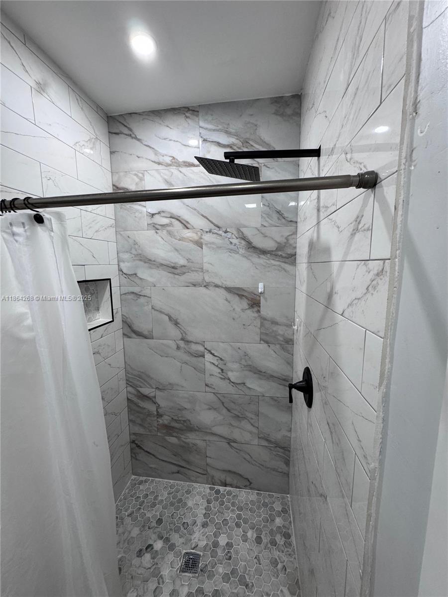 DRIFTWOOD ACRES NO 1 - Residential