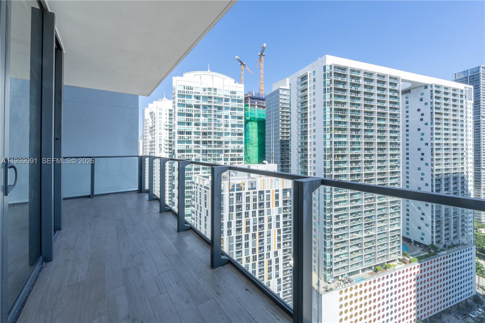 REACH AT BRICKELL CITY - Residential