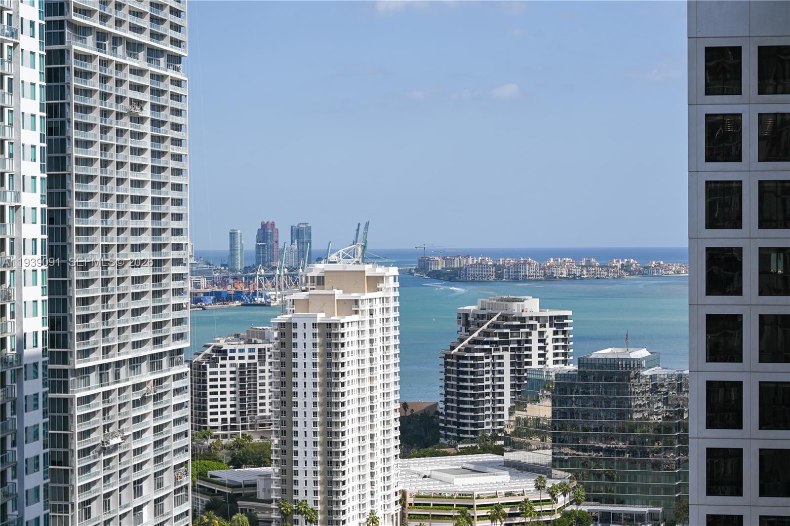 REACH AT BRICKELL CITY - Residential