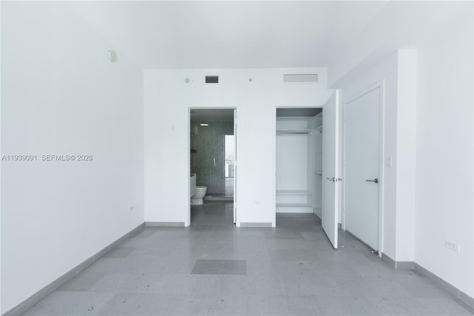 REACH AT BRICKELL CITY - Residential