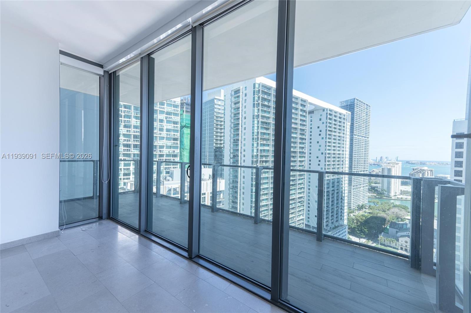 REACH AT BRICKELL CITY - Residential