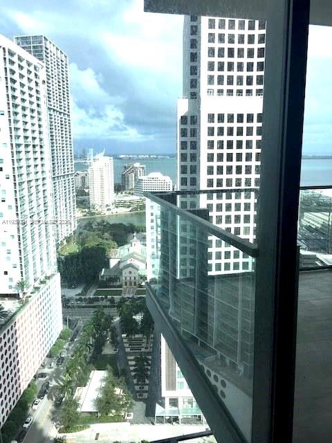 REACH AT BRICKELL CITY - Residential