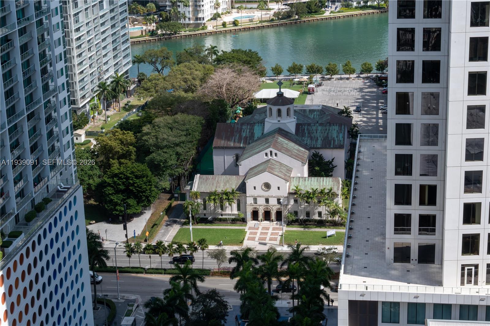 REACH AT BRICKELL CITY - Residential