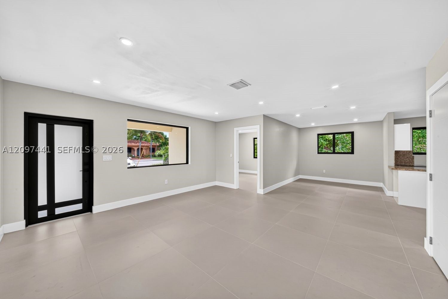 2216 SW 62nd Ave 1