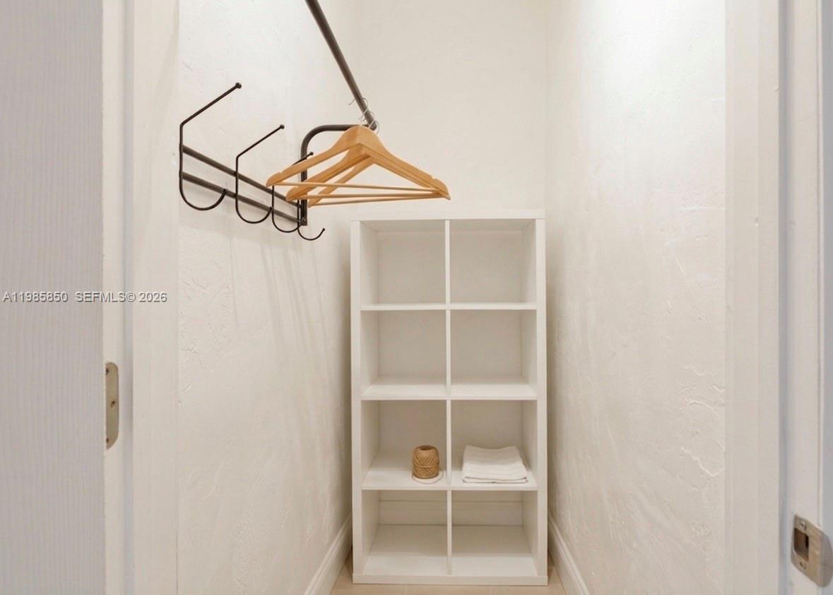 760 CONDO - Residential