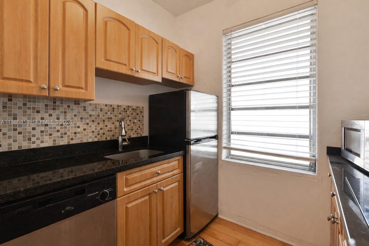 760 CONDO - Residential