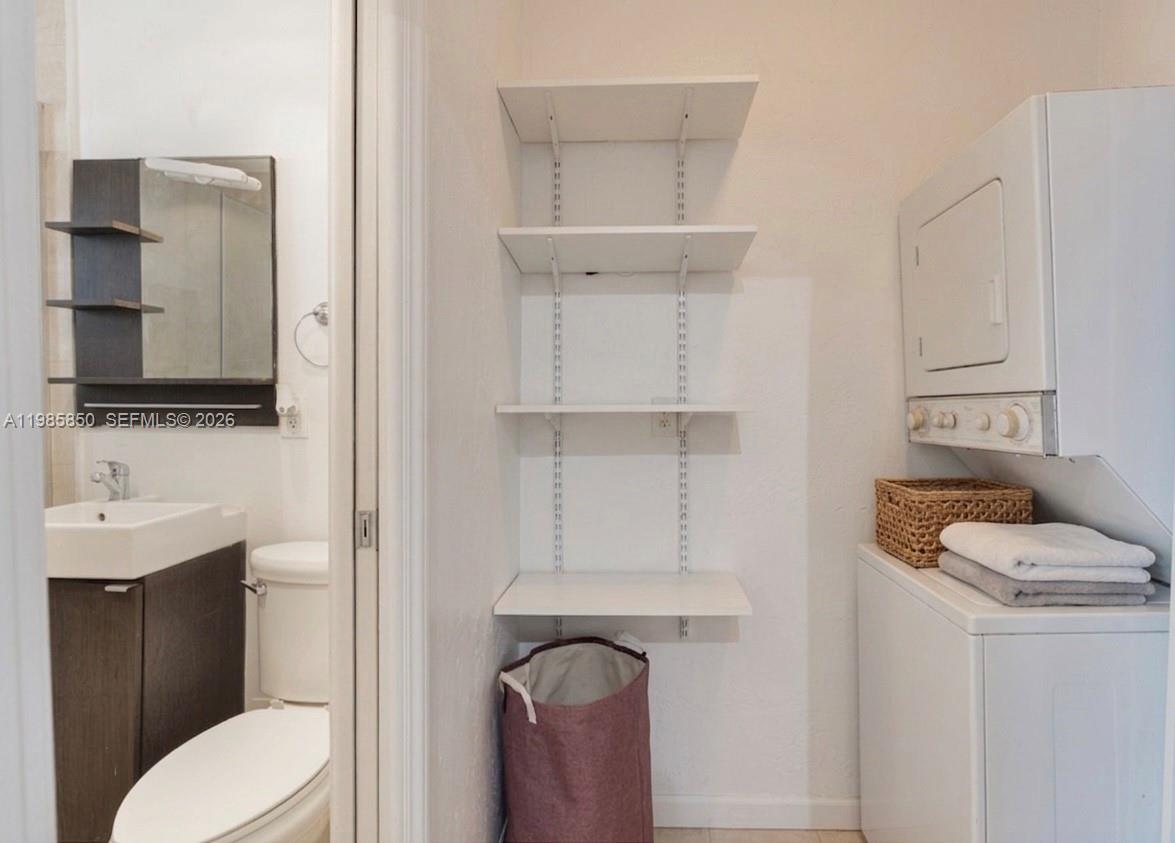 760 CONDO - Residential