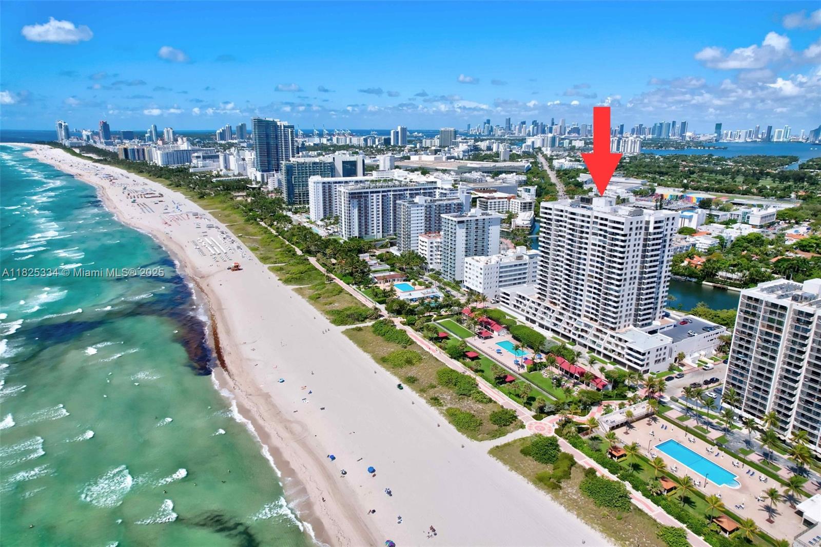 2555 Collins Ave 606