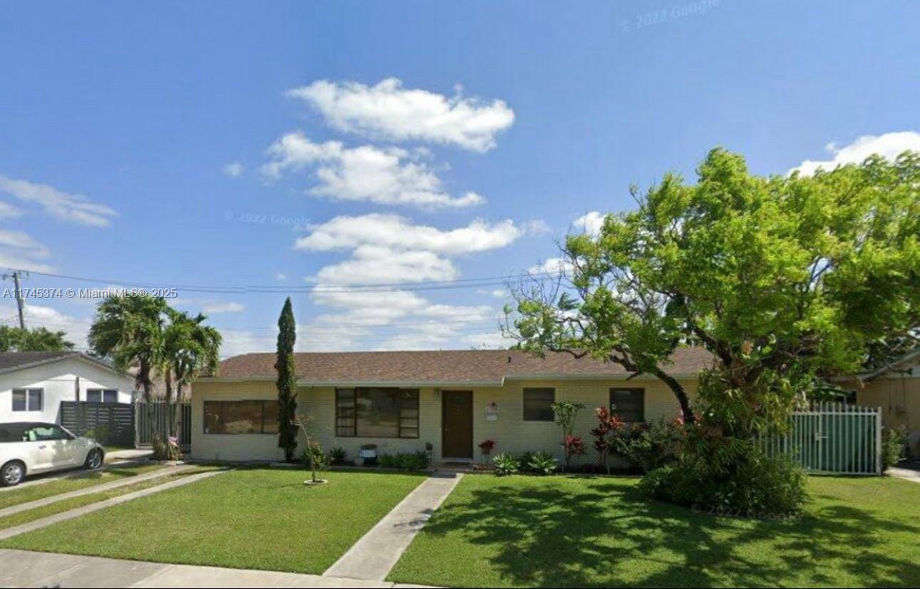 Property for Sale at 6005 Sw 108th Pl, Miami, Broward County, Florida - Bedrooms: 3 
Bathrooms: 2  - $688,000
