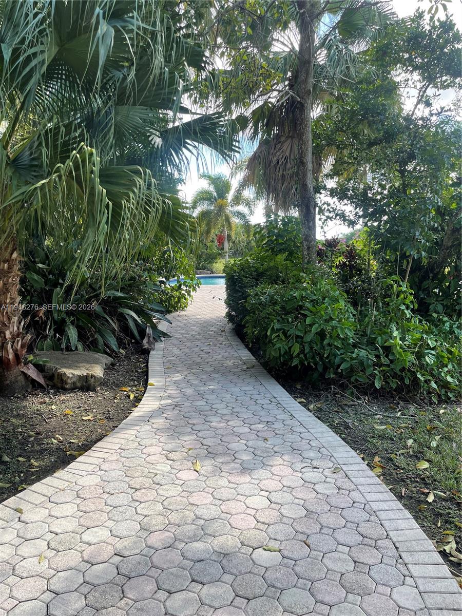 Prestigious Redlands - Residential