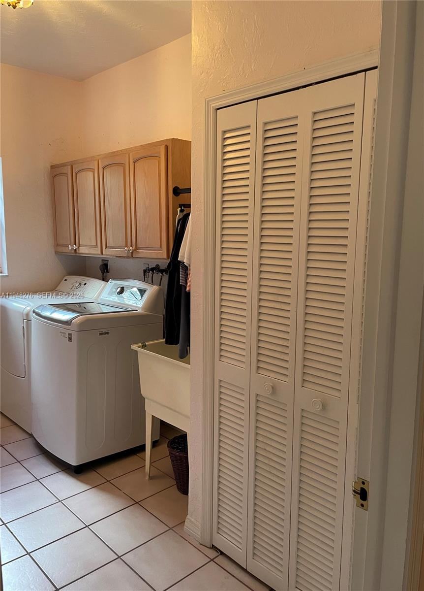 Prestigious Redlands - Residential