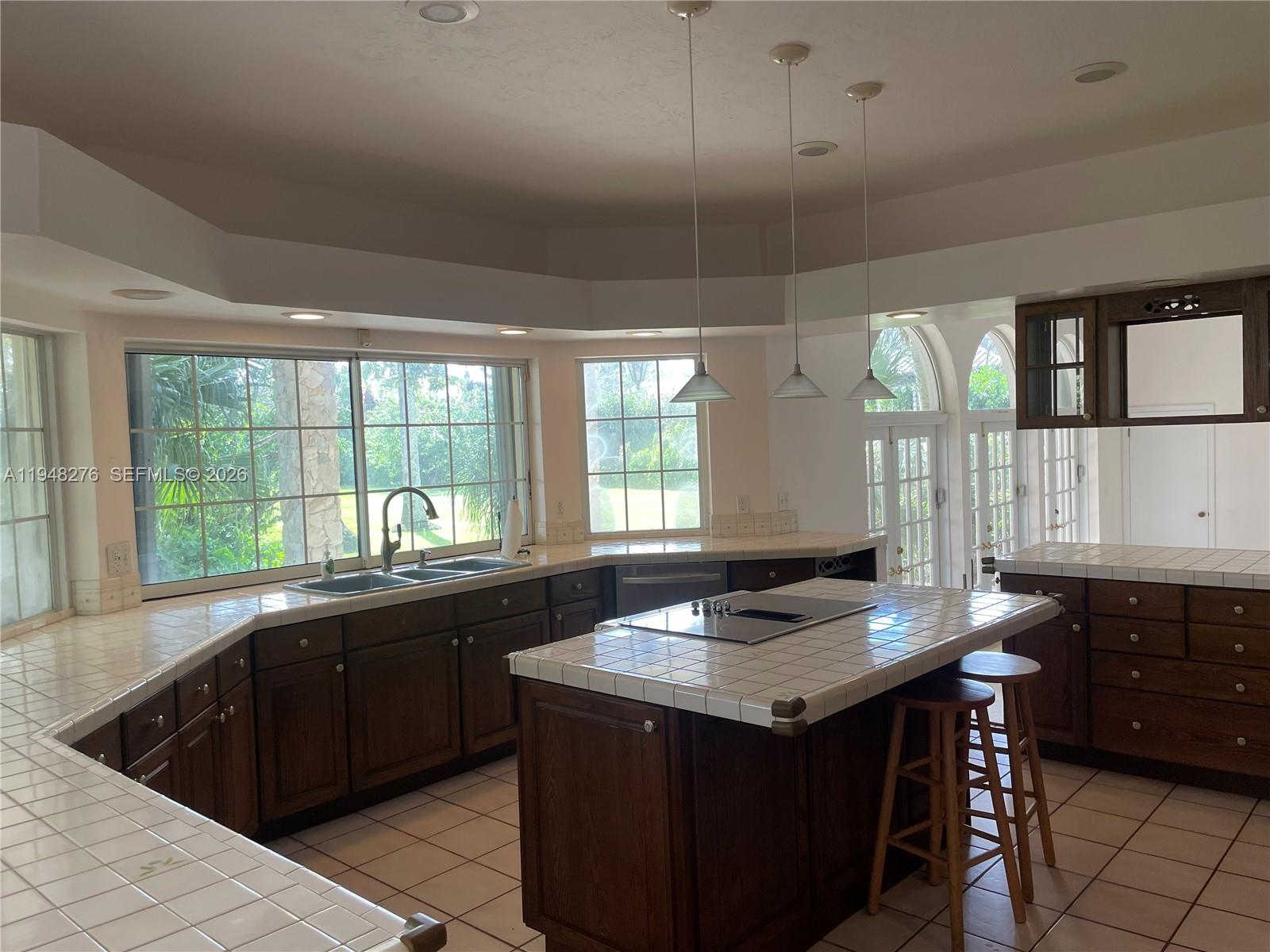 Prestigious Redlands - Residential