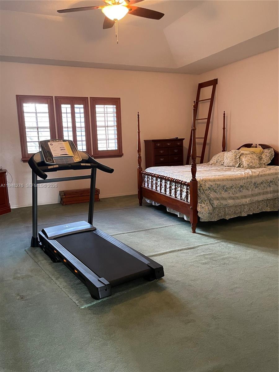 Prestigious Redlands - Residential