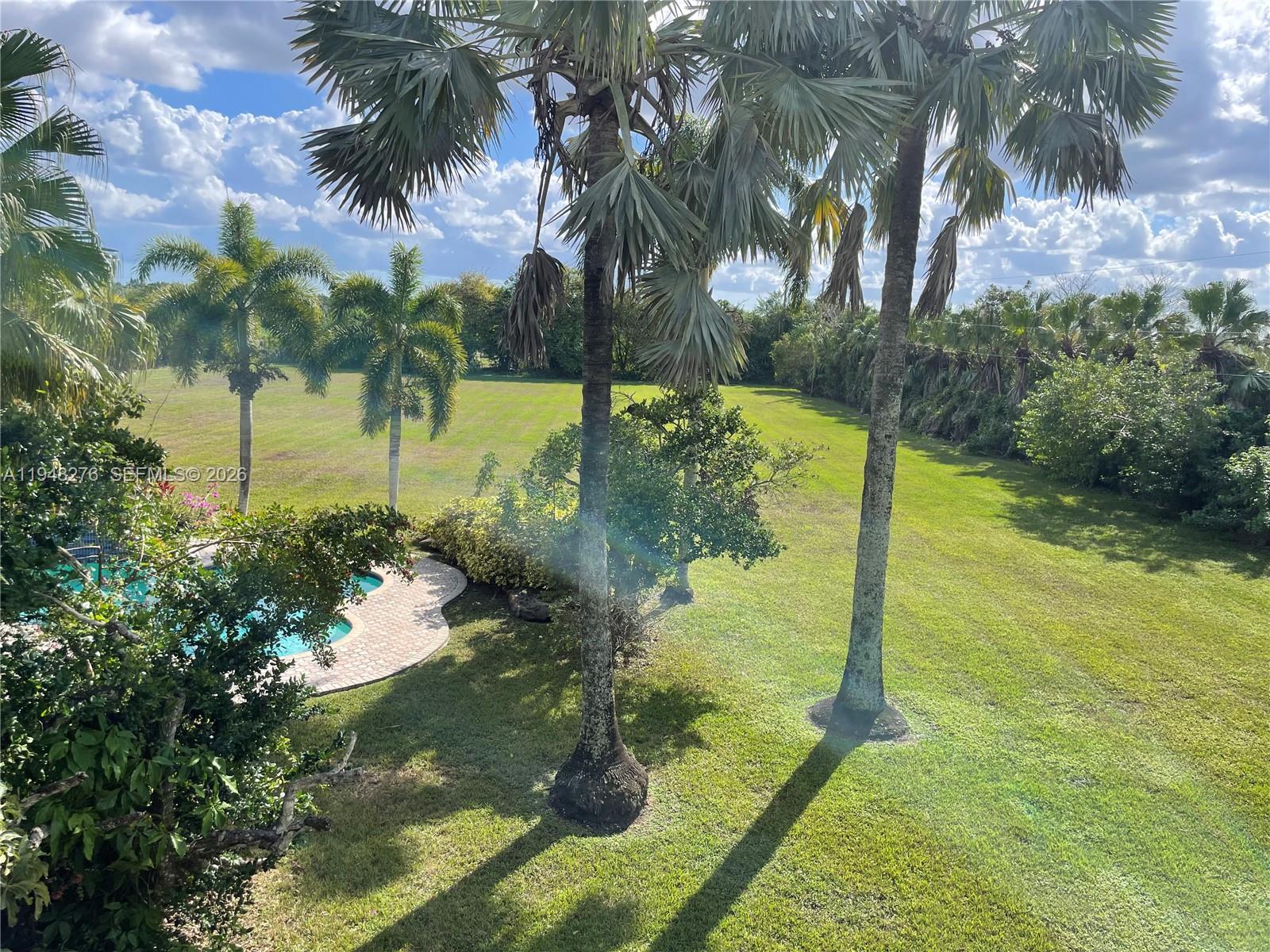 Prestigious Redlands - Residential