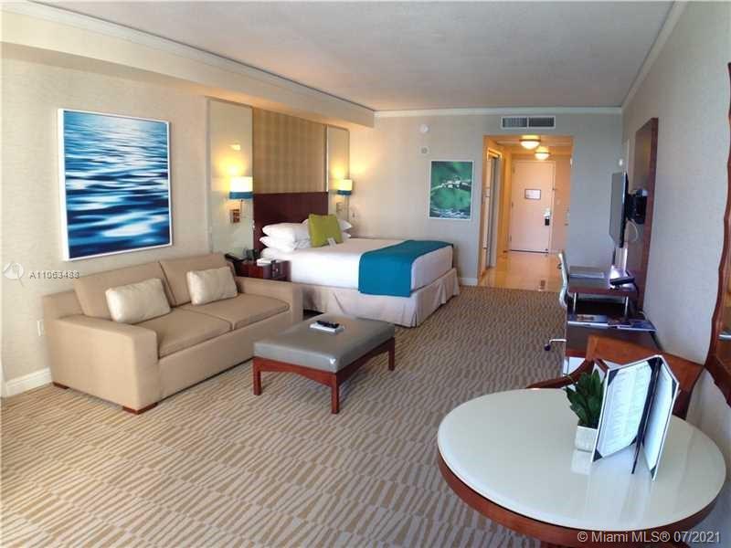 TRUMP INTERNATIONAL SONES - Residential