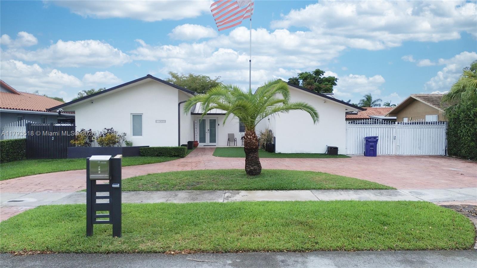 LOYOLA ESTATES - Residential