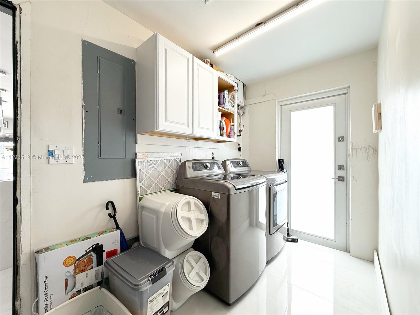 LOYOLA ESTATES - Residential