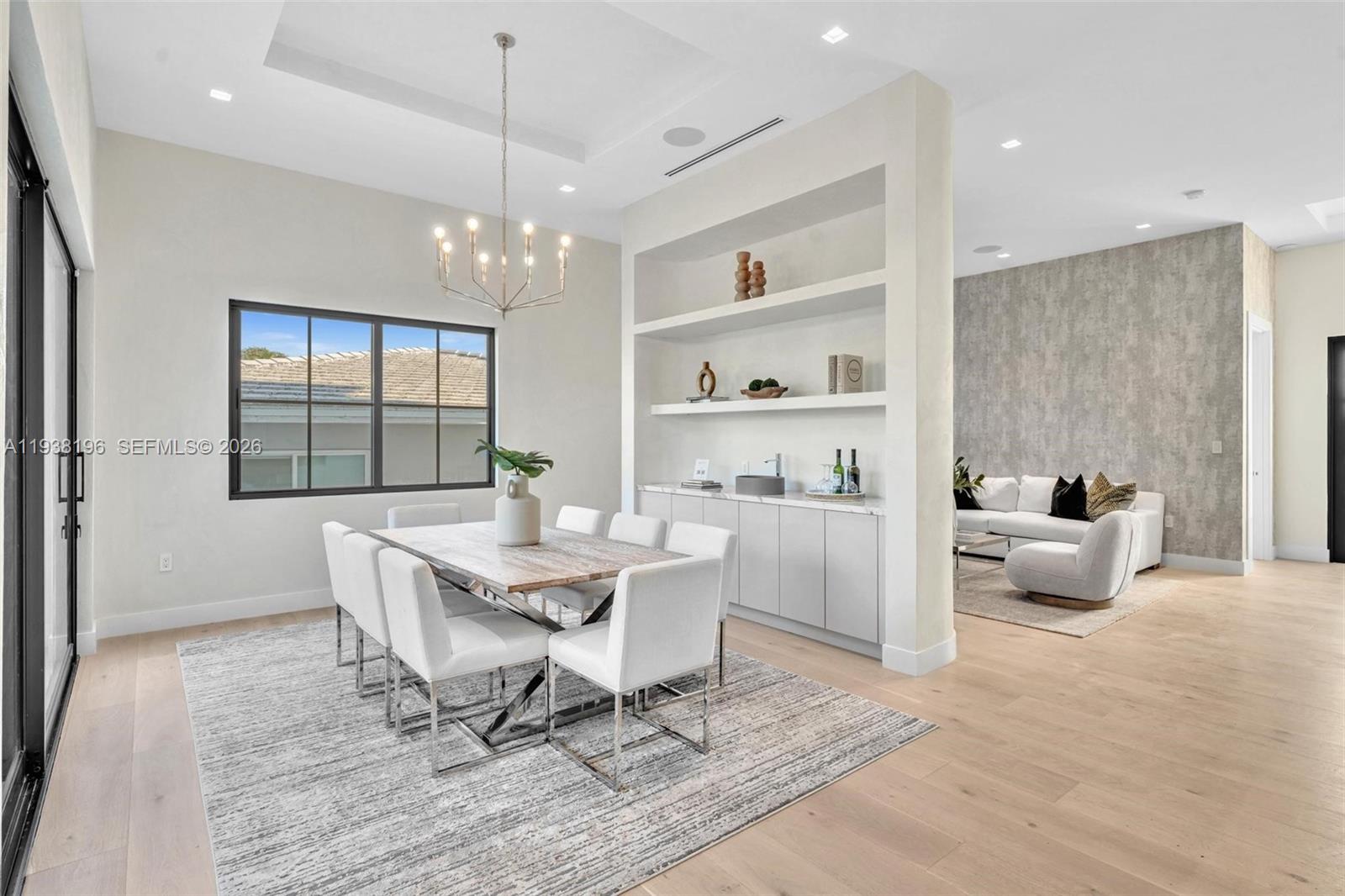 ALTOS DEL MAR NO 5 - Residential