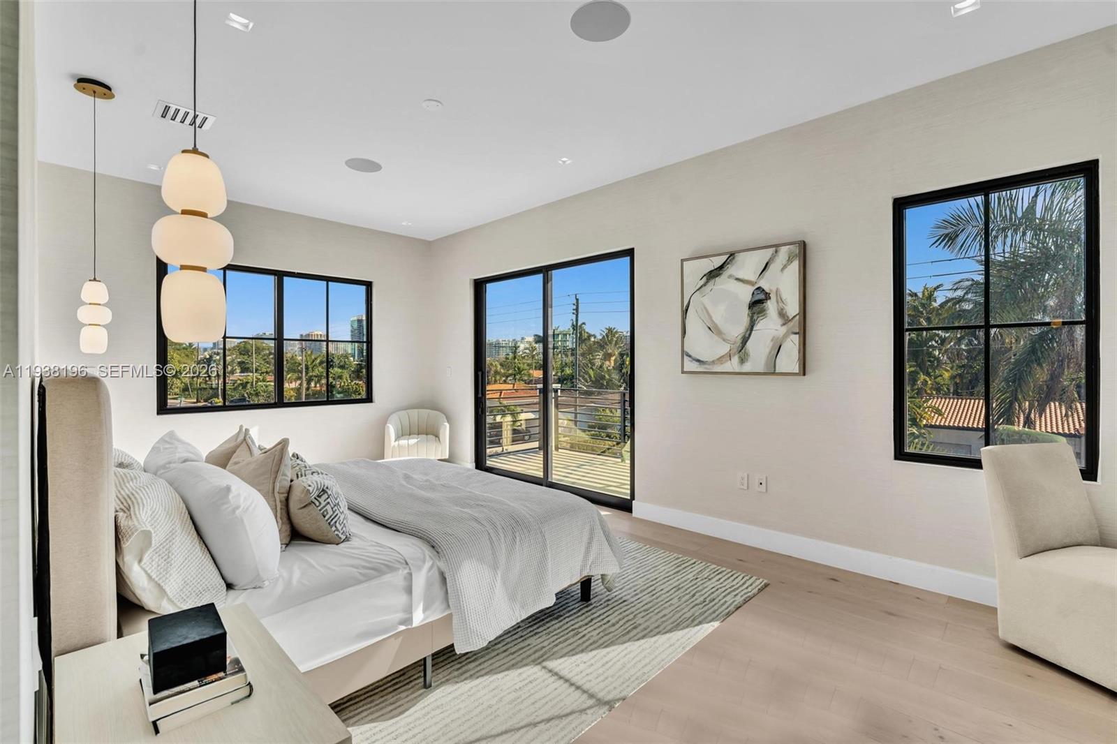 ALTOS DEL MAR NO 5 - Residential