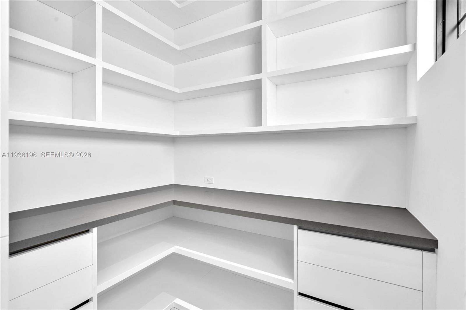 ALTOS DEL MAR NO 5 - Residential